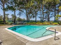 More Details about MLS # 424035354 : 208 LAKE MERCED HILLS #1F