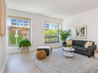 More Details about MLS # 425002741 : 1 HAWTHORNE STREET #3D